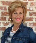 Gay Lynn Joyner with CrossRoads Realty in MS advertising on LakeHouse.com