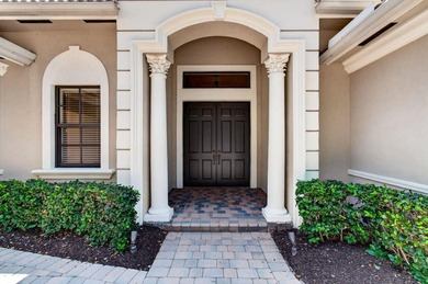Rare opportunity on an almost 1/2-acre lot with coveted southern - photo 3