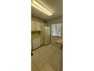 Very clean and well kept 2 bedroom, 2 bathroom condo located - photo 2