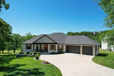 Welcome to this immaculate five-bedroom, three-bath home located - photo 3