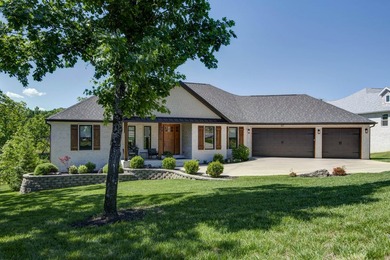 Welcome to this immaculate five-bedroom, three-bath home located - photo 4