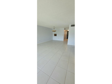 Very clean and well kept 2 bedroom, 2 bathroom condo located - photo 5