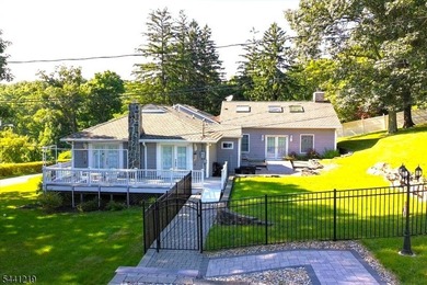 Welcome to this Custom 3 bedroom, 2 bathroom Expanded ranch in - photo 11