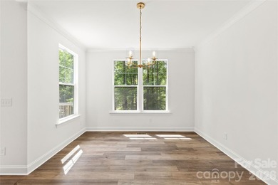 Welcome to lake living at its finest in the highly desirable - photo 16