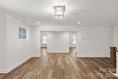 Welcome to lake living at its finest in the highly desirable - photo 28