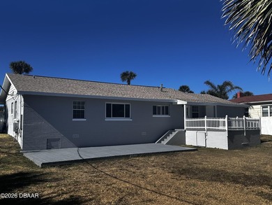 BEACH LIFE AT ITS FINEST! Located in the desirable Ocean Dunes - photo 3