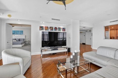 *Spectacular direct oceanfront 4-bedroom, 4.5-bath, 16th-floor - photo 4