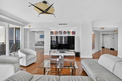 *Spectacular direct oceanfront 4-bedroom, 4.5-bath, 16th-floor - photo 10