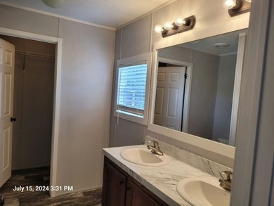 Beautiful Home for Sale or Lease 3 bed/2 bath in Kings Manor - photo 3