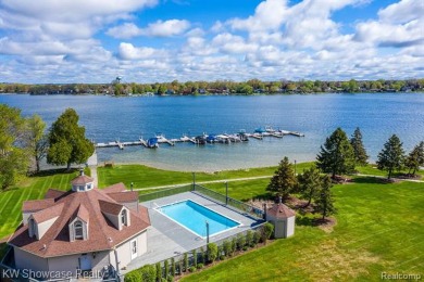 Loon Lake - Oakland County Condo Sale Pending in Waterford Michigan