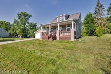 Lake Home For Sale in Waterford, Michigan