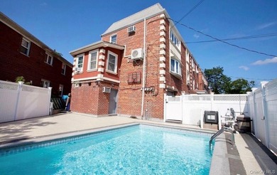 Don't miss your opportunity to own this exceptionally built 2 - photo 18