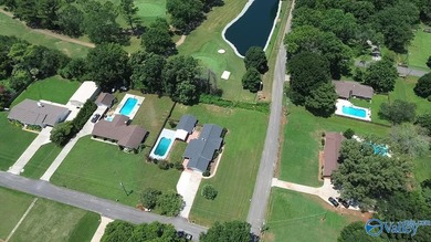 Enjoy golf course living with NO HOA, WORKSHOP and POOL! - photo 2