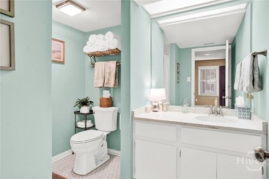 Truly maintenance-free living! This turn-key unit is move-in - photo 27