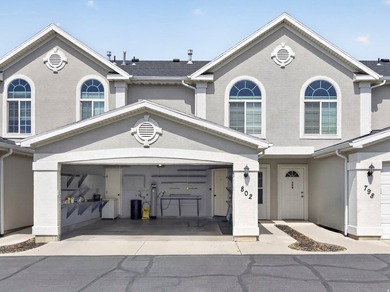This home is so light and bright! Welcome to 802 Sugar Maple Ct - photo 27