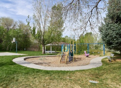This home is so light and bright! Welcome to 802 Sugar Maple Ct - photo 35