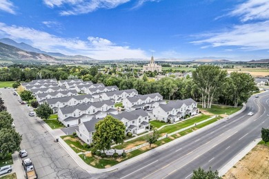 This home is so light and bright! Welcome to 802 Sugar Maple Ct - photo 36
