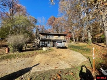 Bull Shoals Lake Home For Sale in Midway Arkansas