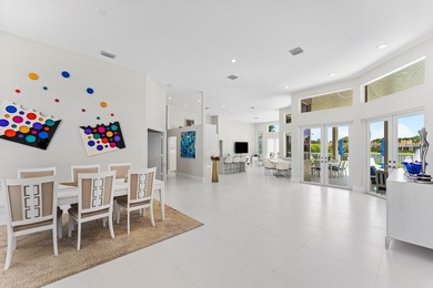 Experience modern luxury in this stunningly renovated 4-bedroom - photo 10