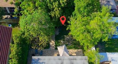 Welcome to your private home in West Palm Beach! This stunning - photo 2