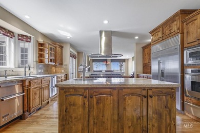 NO HOA OR CCR's!!! Exceptional 80-acre estate featuring a - photo 18