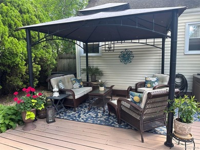 Welcome to this beautifully updated 4-bedroom, 2-bath Cape that - photo 26
