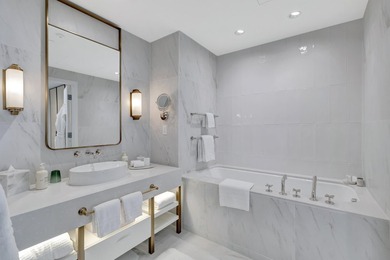 BRAND NEW FOUR SEASONS RESIDENCES FULLY FURNISHED RESIDENCE - photo 28