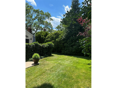 Welcome to this beautifully updated 4-bedroom, 2-bath Cape that - photo 29