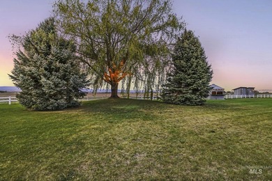 NO HOA OR CCR's!!! Exceptional 80-acre estate featuring a - photo 40