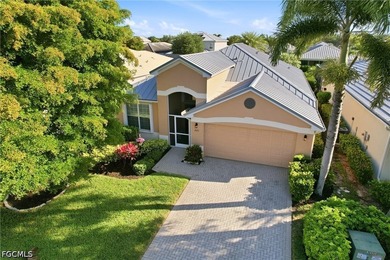 Experience this Beautifully Maintained 3 Bedroom + Den, 2 Bath - photo 3