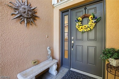 Experience this Beautifully Maintained 3 Bedroom + Den, 2 Bath - photo 4