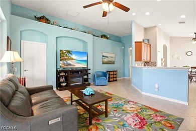 Experience this Beautifully Maintained 3 Bedroom + Den, 2 Bath - photo 7