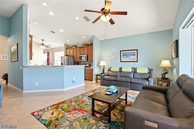 Experience this Beautifully Maintained 3 Bedroom + Den, 2 Bath - photo 9