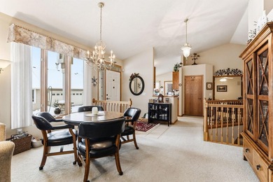 Welcome to effortless one-level living in the heart of Woodbury! - photo 6