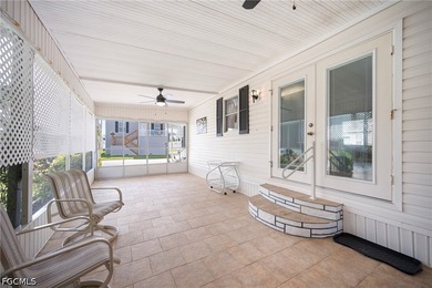Beautifully remodeled 2-bedroom, 2-bath home located in the - photo 4