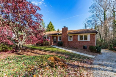 Lake Rugby Home Active Under Contract in Hendersonville North Carolina