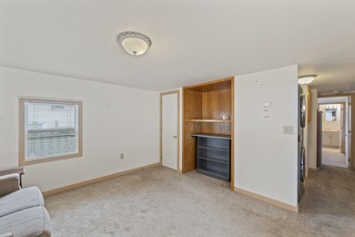 Charming cottage-style single-wide home conveniently located in - photo 15