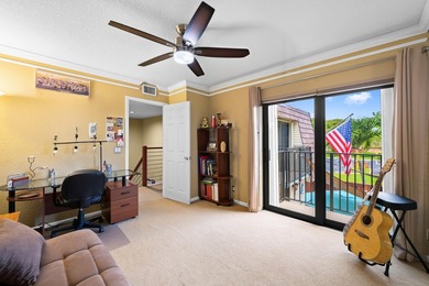 Tastefully Renovated & Move-In Ready 2BR/2.5BA Townhome in - photo 21