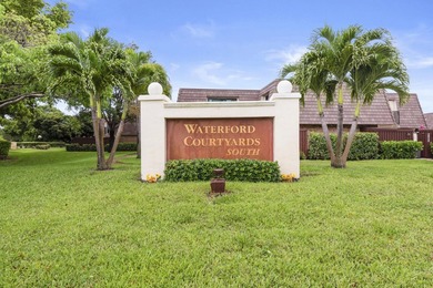 Tastefully Renovated & Move-In Ready 2BR/2.5BA Townhome in - photo 26