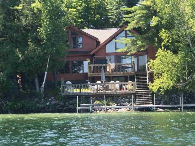 Lake Charlevoix Home For Sale in East Jordan Michigan