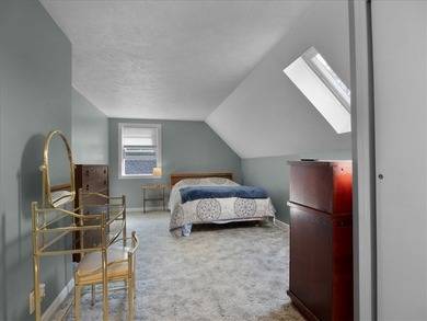Welcome to this expansive home offering timeless character - photo 38