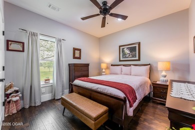 You're not dreaming, this stunning custom built home rests on 5 - photo 50