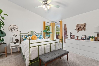 Welcome to your sunny slice of coastal paradise! This bright - photo 14