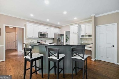 Welcome to 1011 Fairway Valley Drive - a true Southern dream in - photo 15