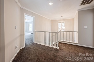 4 Bedroom, 2.5 bath open floor plan home in desirable Monterey - photo 19