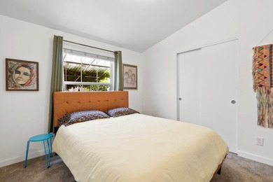 Welcome to your sunny slice of coastal paradise! This bright - photo 21