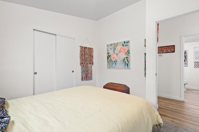 Welcome to your sunny slice of coastal paradise! This bright - photo 22