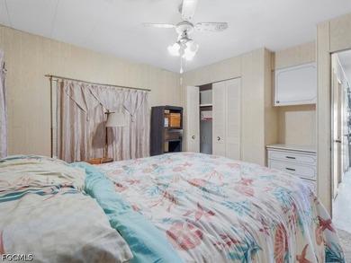 PUT THIS HOME AT THE TOP OF YOUR VIEWING LIST! MOTIVATED - photo 23