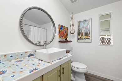 Welcome to your sunny slice of coastal paradise! This bright - photo 24