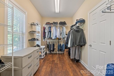 Welcome to this stunning 4-bedroom, 3-bath home in the desirable - photo 27